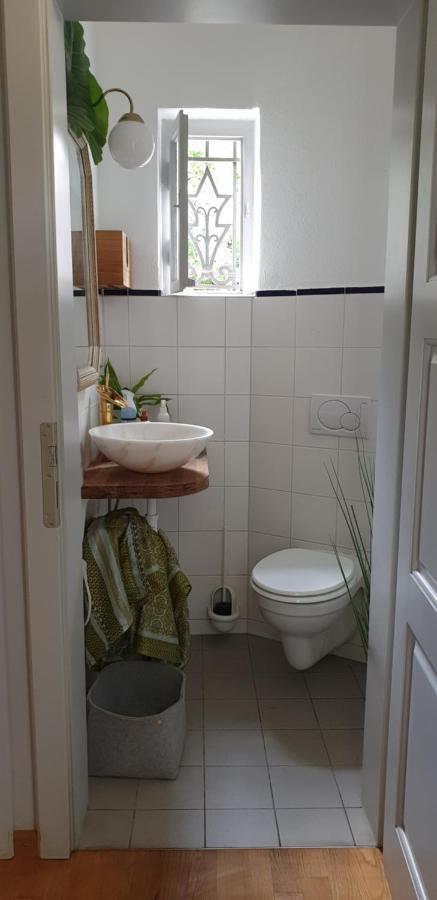 Little Escape Im Jugendstil Poolhaus - Wc Und Dusche Im Nebenhaus Villa Würzburg Buitenkant foto